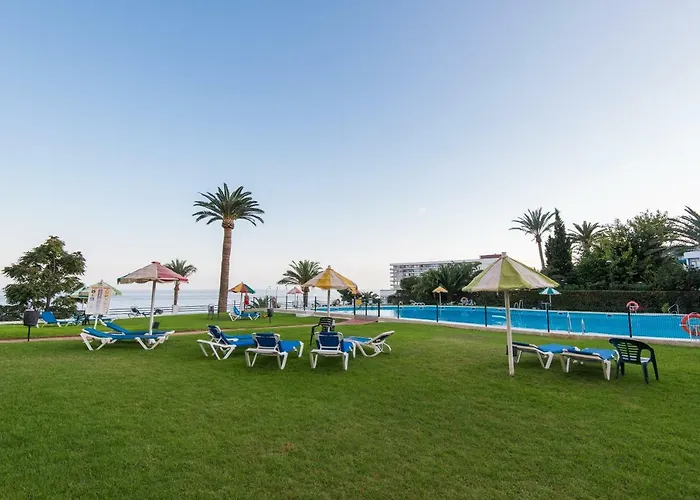 Seashore Stunning Торремолинос