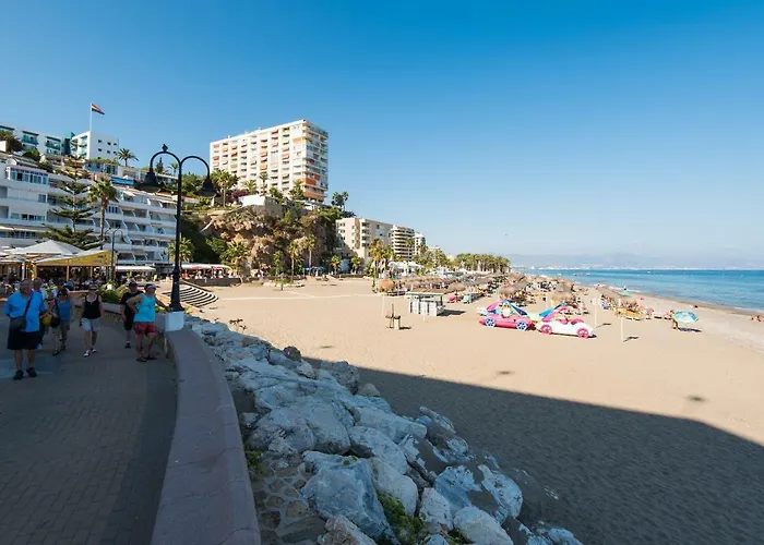 Апартаменты Seashore Stunning Торремолинос